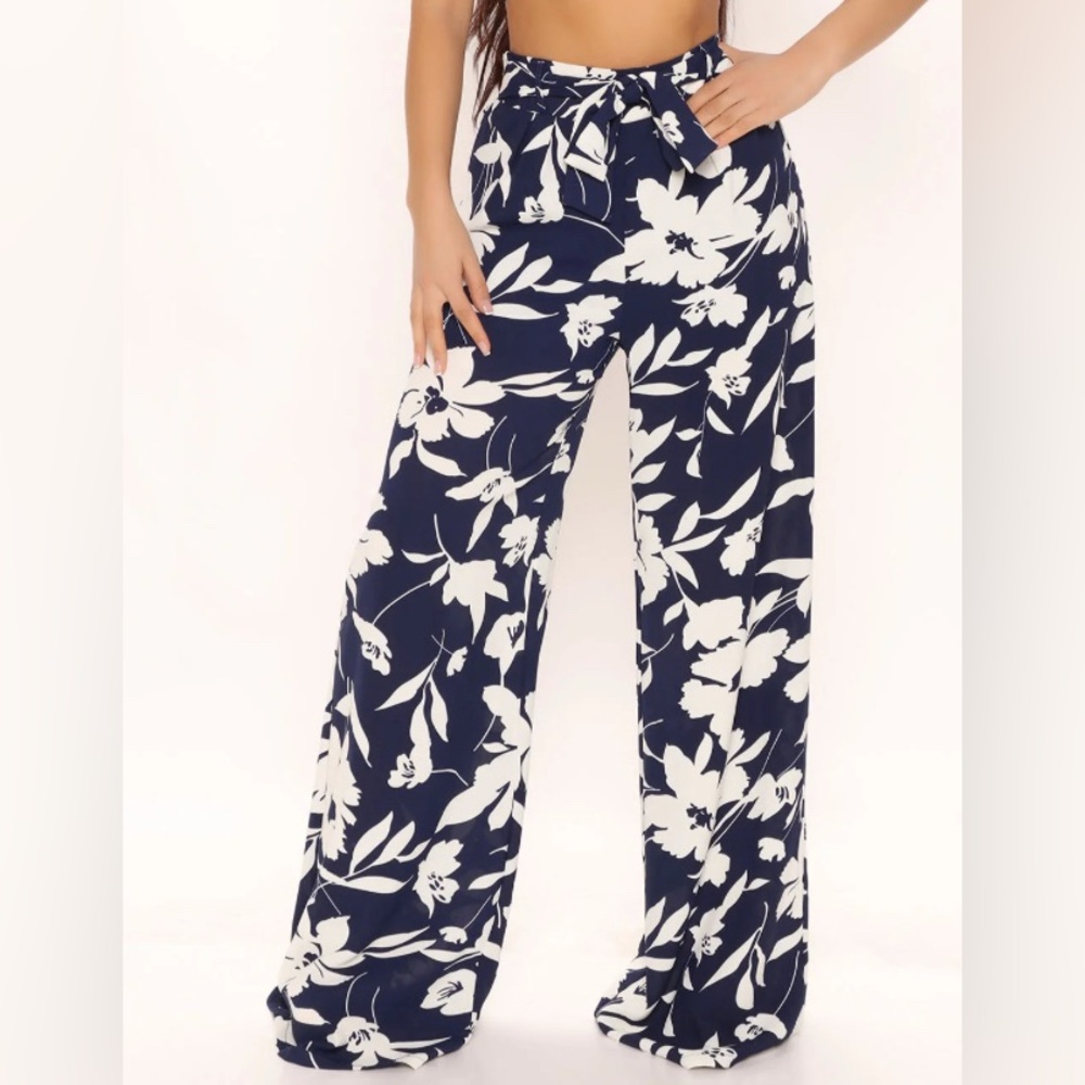 Fashion Nova- Let's Make A Bet Floral (Pant only)